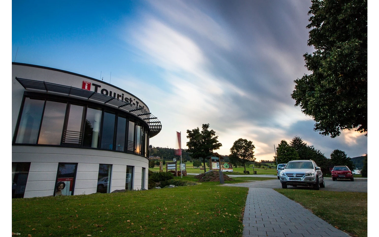 parkplatz-besucherzentrum-willingen.jpg