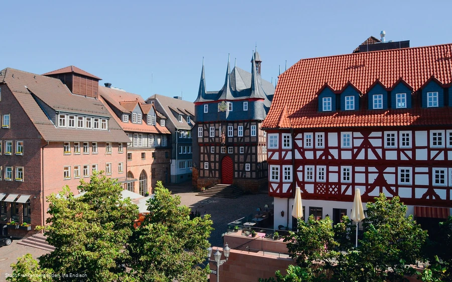 Rathaus Frankenberg (Eder)  mit Marktplatz