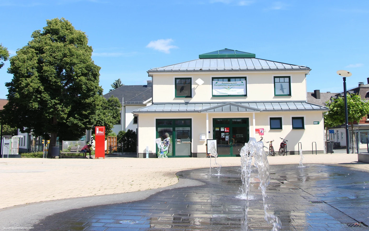 Het informatiecentrum voor toerisme en natuurpark Medebach op het marktplein.