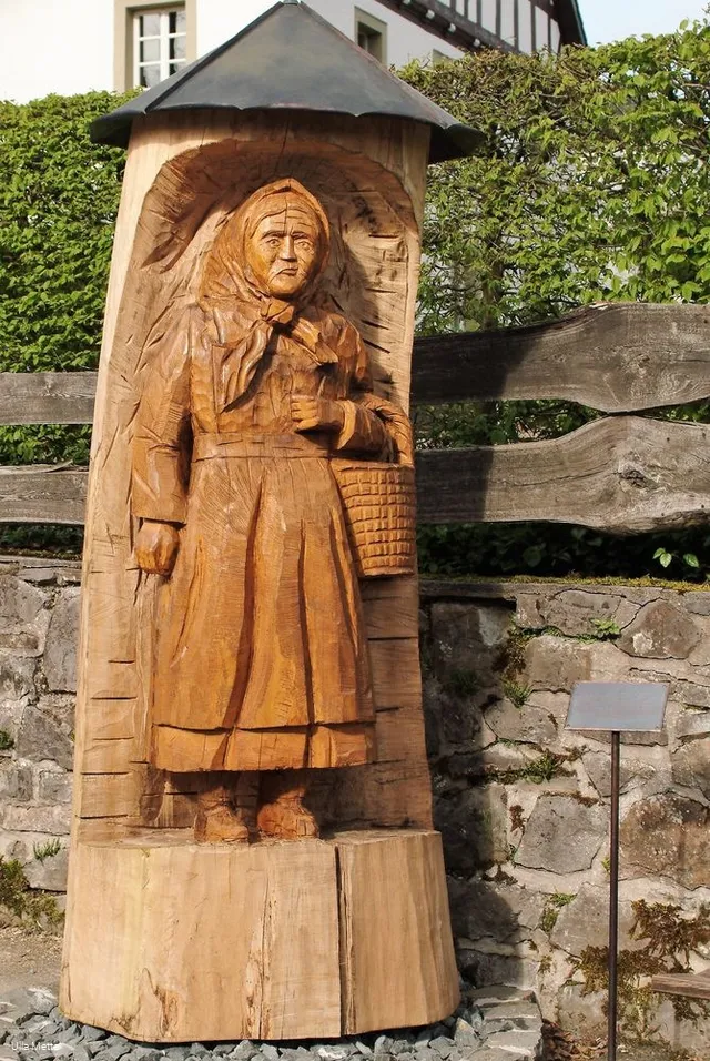 Butterbettken Denkmal in Hellefeld/Kurfürstenstraß