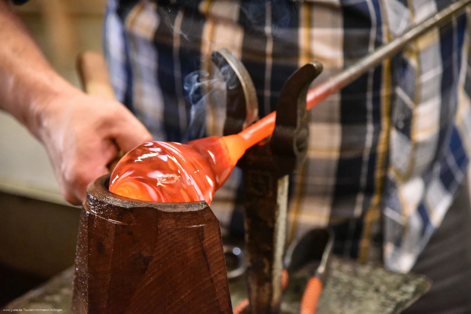glasblaeser-willingen c) y-site.de.jpg