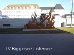 Skulptur Feuer löschen
