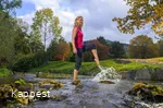 Kneipp AktivWeg Sprung über das Wasser